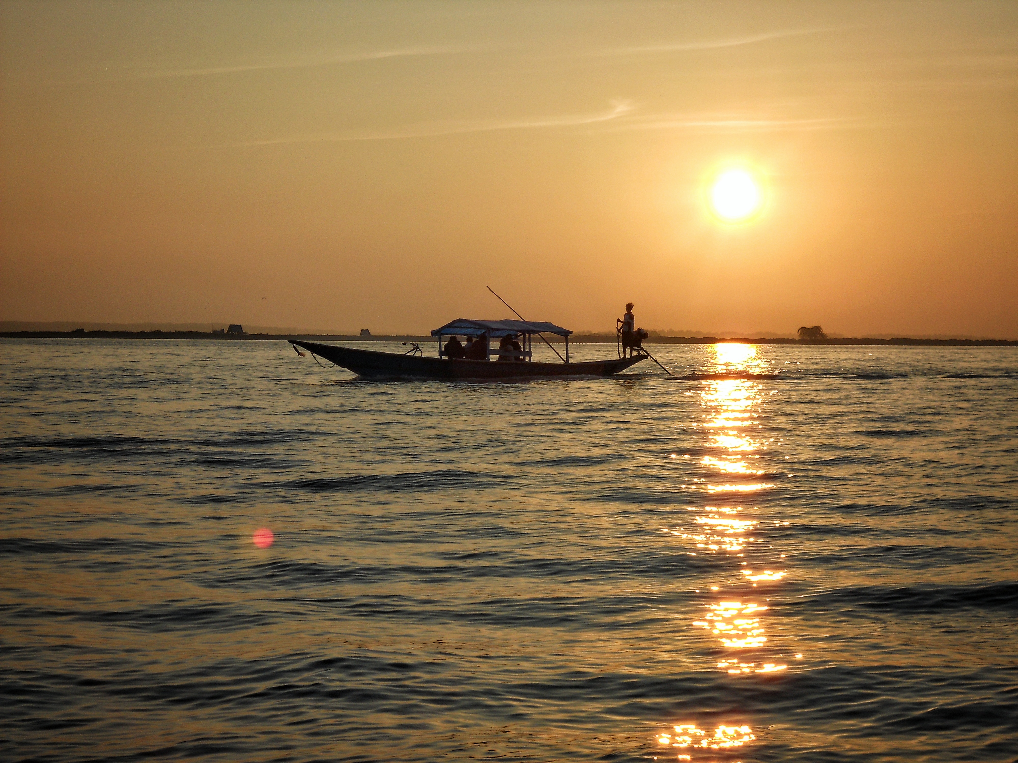 Puri chilika puri Package(1 Day)